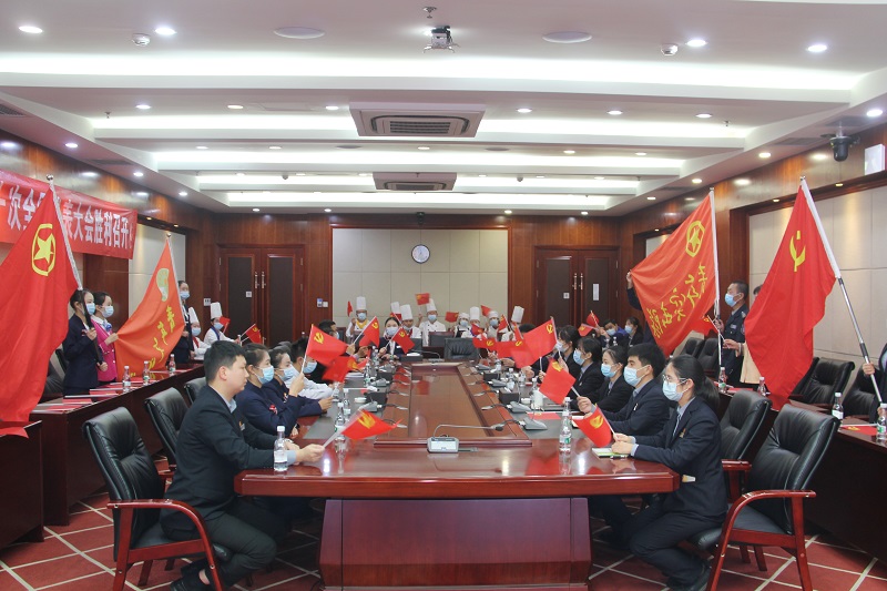 物业公司：党建共建 全面覆盖深入学习